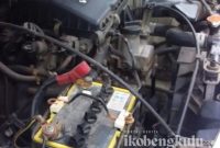 Cara Merawat Aki Mobil Agar Awet Dan Tahan Lama