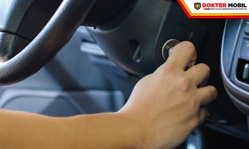 Apa Saja Penyebab Mobil Susah Dihidupkan